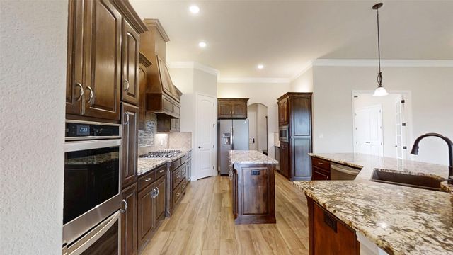 2025 Clive Drive, Granbury, TX 76048