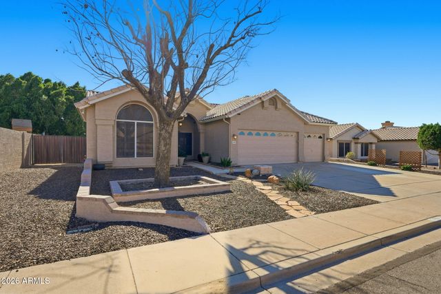6135 E PALM Street, Mesa, AZ 85215