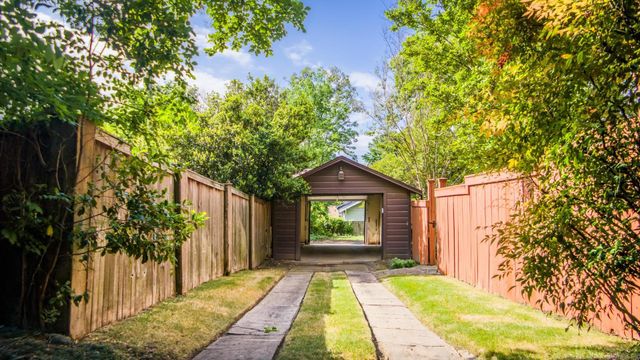 4107 Lee Avenue, Little Rock, AR 72205