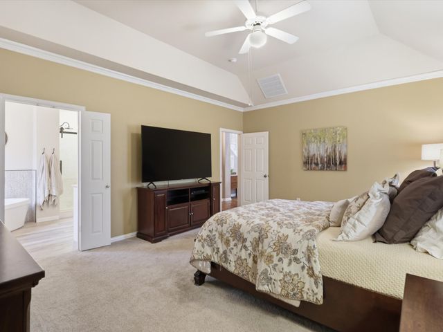 4813 Bellflower Way, Fort Worth, TX 76123