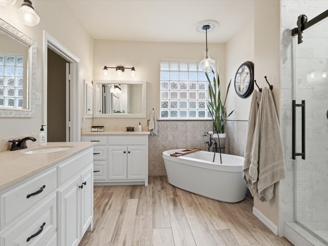 4813 Bellflower Way, Fort Worth, TX 76123