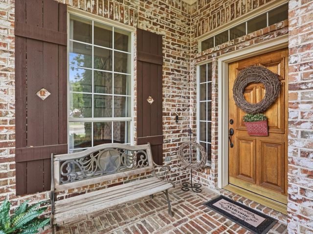 4813 Bellflower Way, Fort Worth, TX 76123