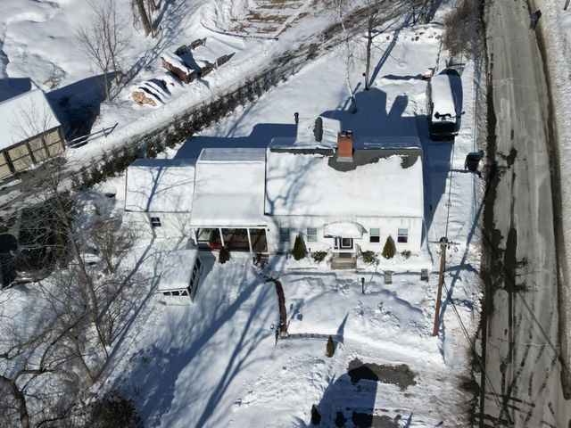 3 Molly Stark Lane, New Boston, NH 03070