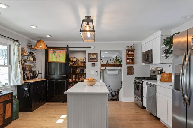 3 Molly Stark Lane, New Boston, NH 03070