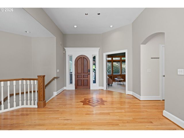 1136 Nw PARK RIDGE Ln, Portland, OR 97229