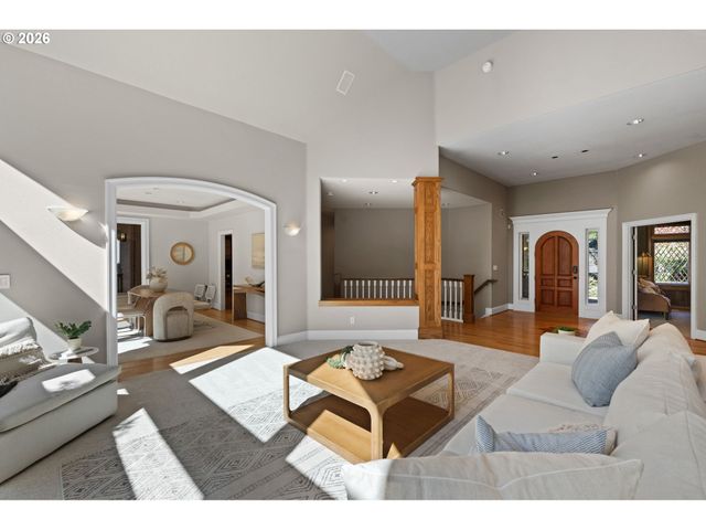 1136 Nw PARK RIDGE Ln, Portland, OR 97229