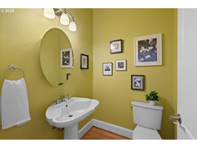 1136 Nw PARK RIDGE Ln, Portland, OR 97229
