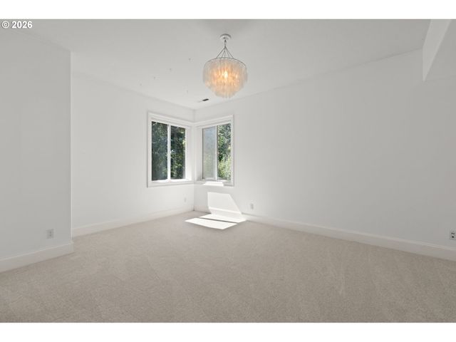 1136 Nw PARK RIDGE Ln, Portland, OR 97229