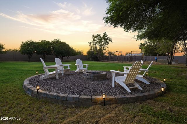 3050 S EAGLE Drive, Chandler, AZ 85286