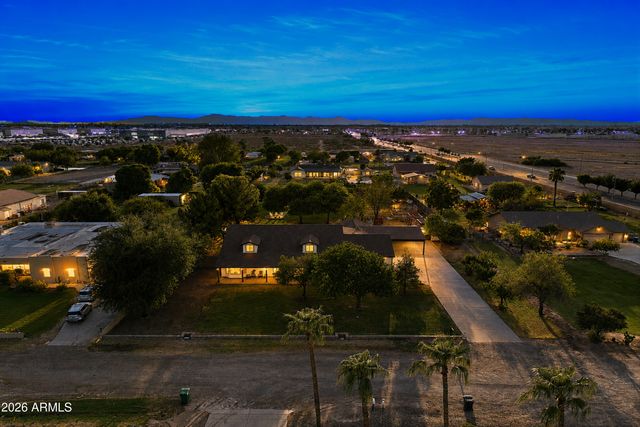 3050 S EAGLE Drive, Chandler, AZ 85286
