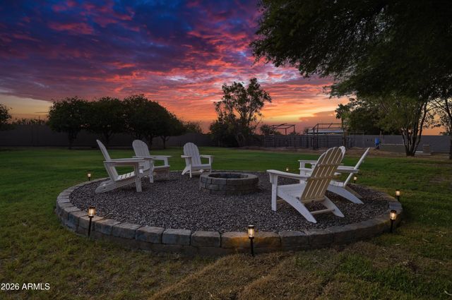 3050 S EAGLE Drive, Chandler, AZ 85286