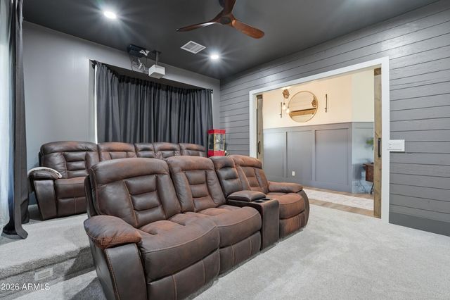 3050 S EAGLE Drive, Chandler, AZ 85286