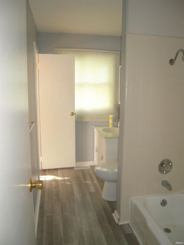 3505 Wood Street, Elkhart, IN 46516