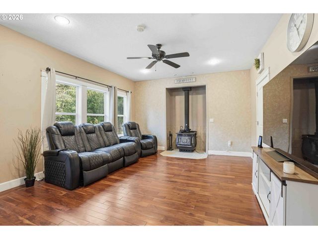 4204 Ne CARDIEL Rd, Washougal, WA 98671