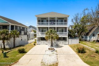 107 SE 54th Street, Oak Island, NC 28465