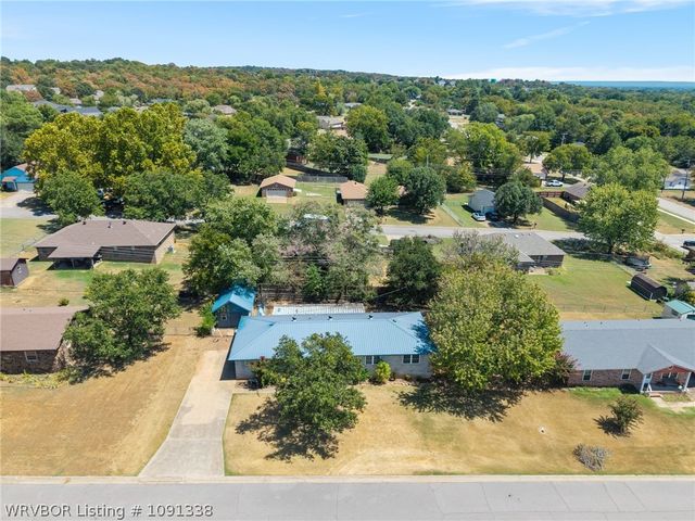 1228 Alma North Street, Alma, AR 72921