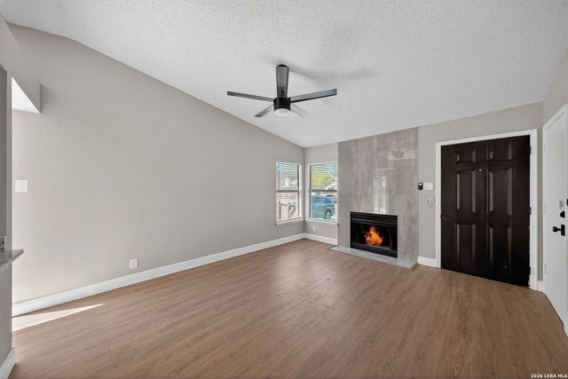 9434 Valley Rock, San Antonio, TX 78250