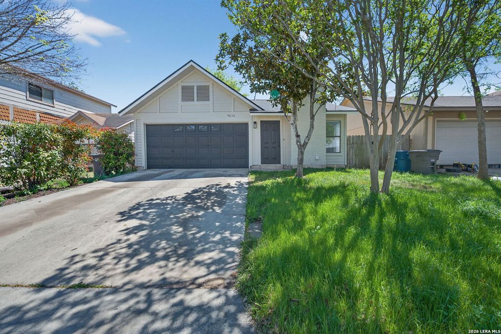 9434 Valley Rock, San Antonio, TX 78250