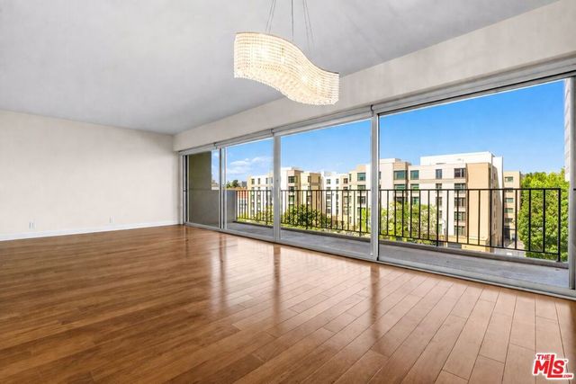 10450 Wilshire Boulevard 4G, Los Angeles, CA 90024