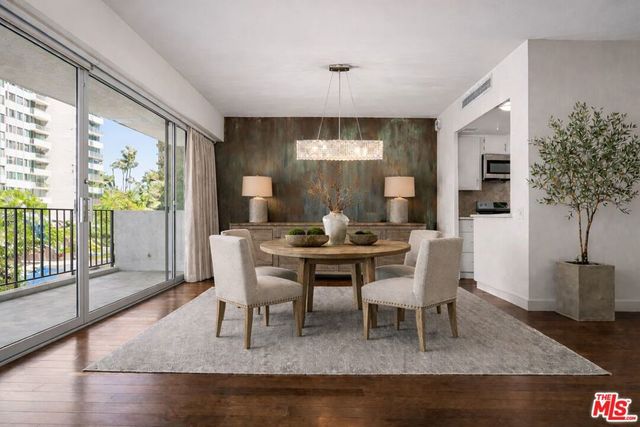10450 Wilshire Boulevard 4G, Los Angeles, CA 90024