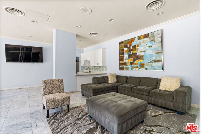 10450 Wilshire Boulevard 4G, Los Angeles, CA 90024