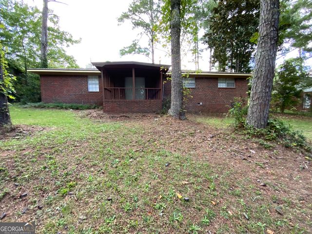 692 White Bird Way, Fairburn, GA 30213