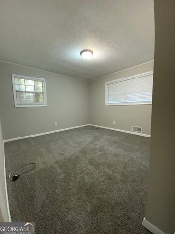 692 White Bird Way, Fairburn, GA 30213
