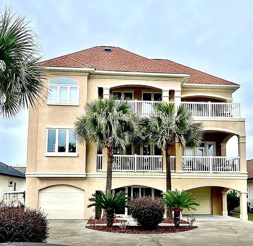845 Bluffview Dr., Myrtle Beach, SC 29579