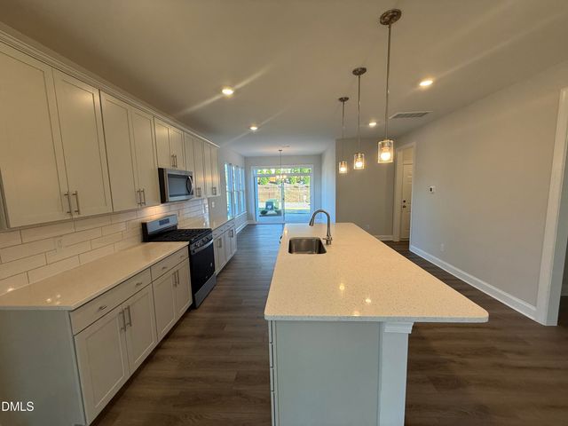 528 Traditions Grande Boulevard 11, Wake Forest, NC 27587