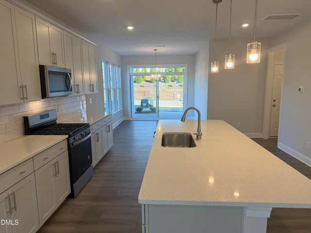 528 Traditions Grande Boulevard 11, Wake Forest, NC 27587