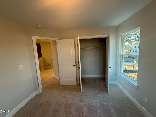 528 Traditions Grande Boulevard 11, Wake Forest, NC 27587