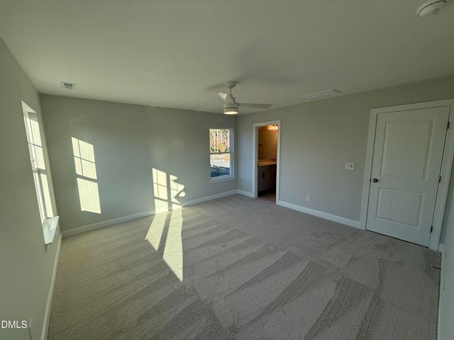 528 Traditions Grande Boulevard 11, Wake Forest, NC 27587