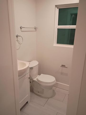 548 Majestic Street, Houston, TX 77020