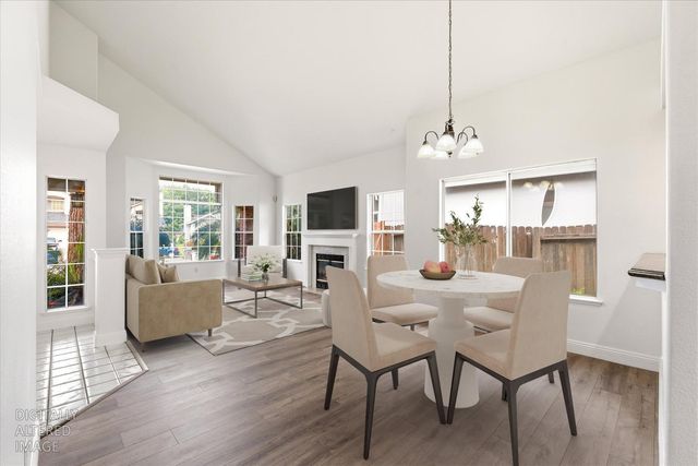 14 Las Uvas Ct, Sacramento, CA 95833