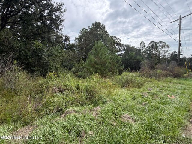 6604 April Bayou Drive, Biloxi, MS 39532