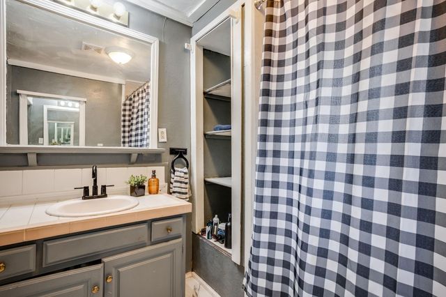 1501 S Wichita, Wichita, KS 67213