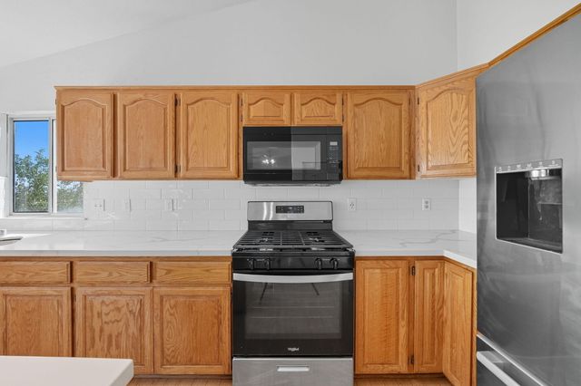 11361 Tanstaafl Lane, Redding, CA 96001