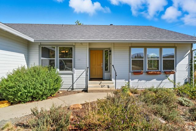11361 Tanstaafl Lane, Redding, CA 96001