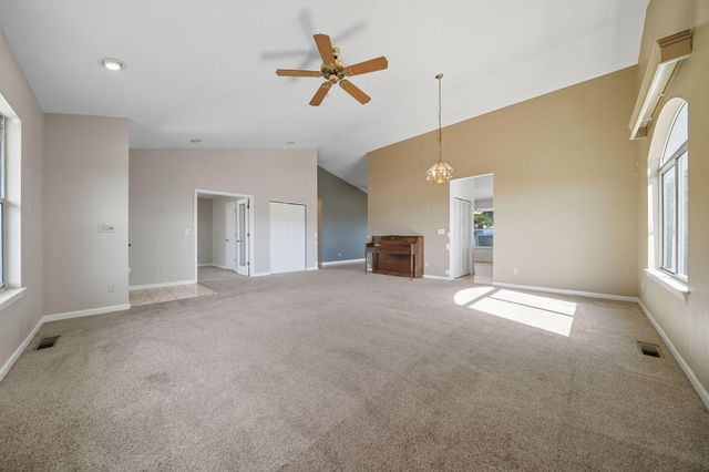 11361 Tanstaafl Lane, Redding, CA 96001