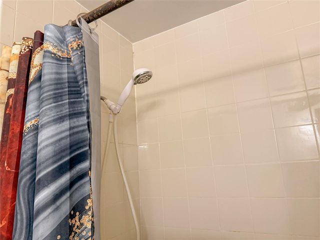 12523 CARDIFF DRIVE, Tampa, FL 33625