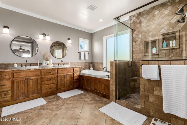 10531 E CONIESON Road, Scottsdale, AZ 85255