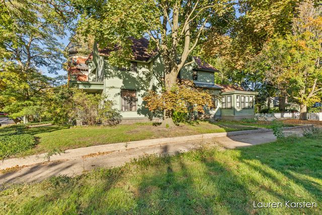 623 Cherry Street, Grand Rapids, MI 49503