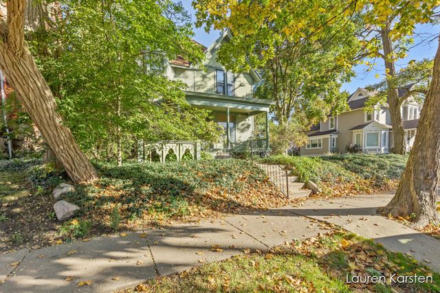 623 Cherry Street, Grand Rapids, MI 49503