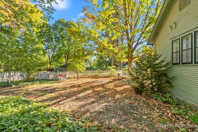 623 Cherry Street, Grand Rapids, MI 49503