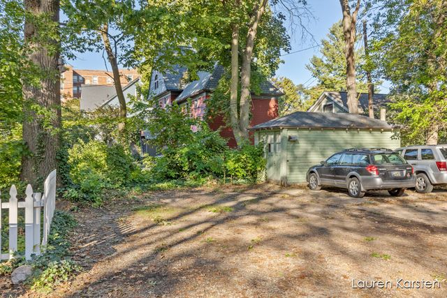 623 Cherry Street, Grand Rapids, MI 49503