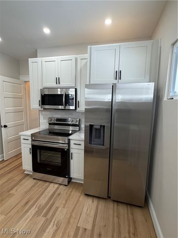 1381 E 110 Street, Cleveland, OH 44106