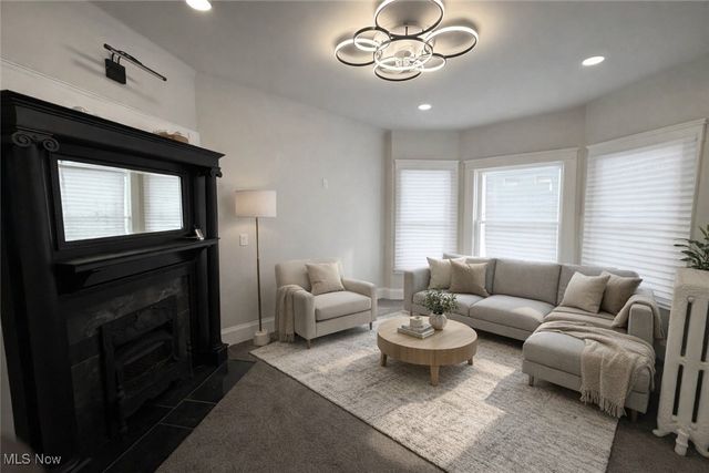 1381 E 110 Street, Cleveland, OH 44106