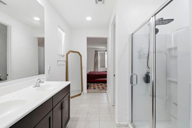 6737 W Valley View Drive, Laveen, AZ 85339