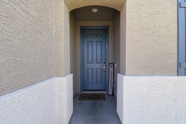 6737 W Valley View Drive, Laveen, AZ 85339