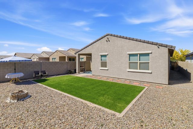 6737 W Valley View Drive, Laveen, AZ 85339